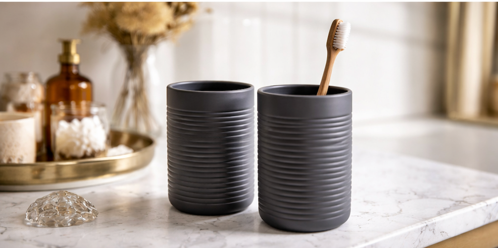 3D Design-Zahnputzbecher „Ribbed“ – Moderner Bad-Organizer aus PLA – 3D Deko – ASDEPRO