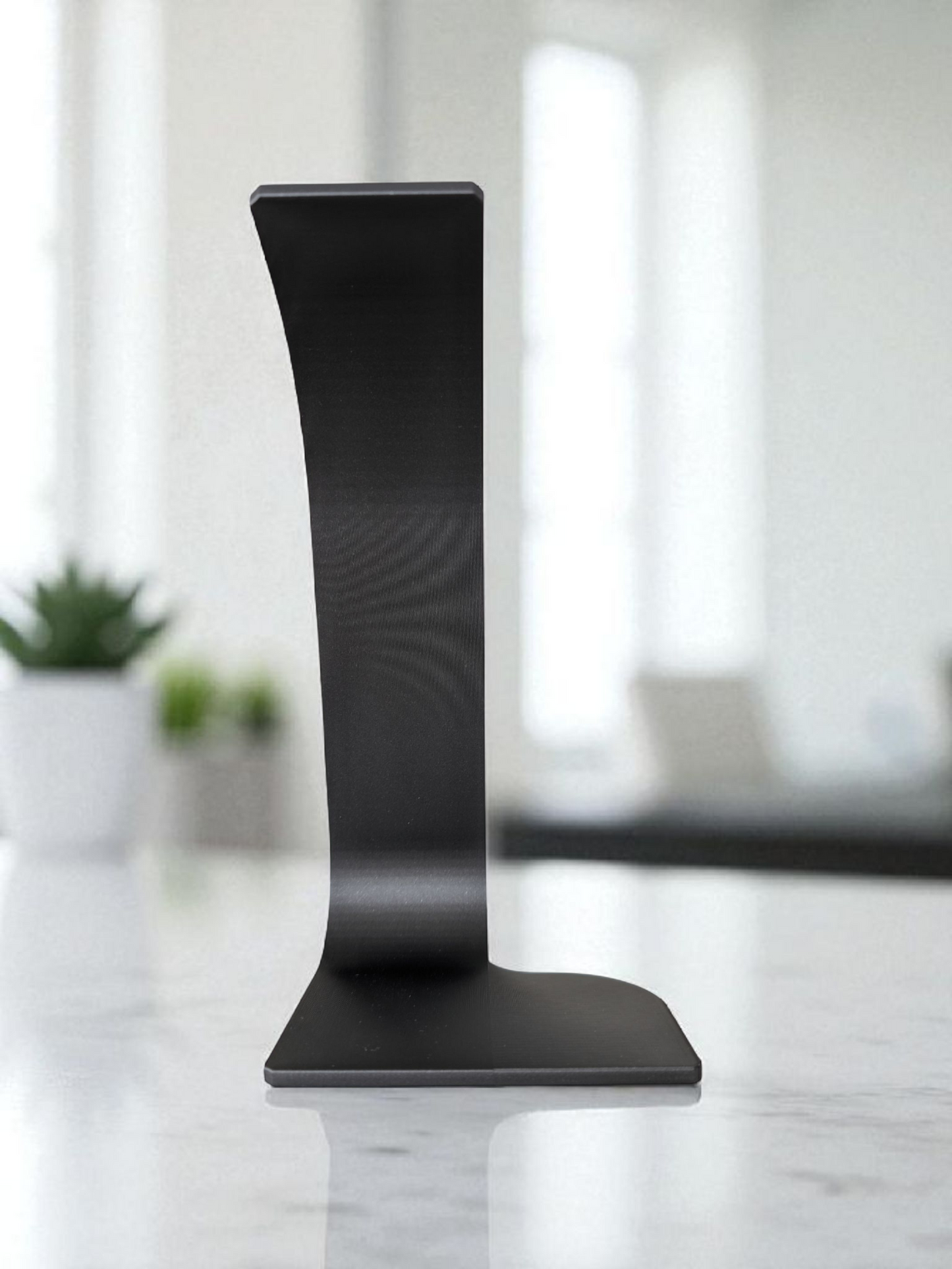 Kopfhörer Ständer Schwarz aus 3D-Druck in matter Optik – im minimalistischen Skandi/Japandi-Design