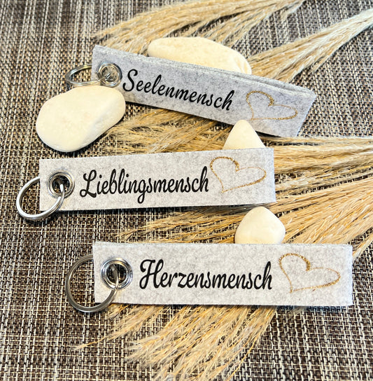 Schlüsselanhänger Filz Herz – Lieblingsmenschen