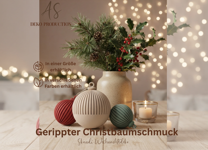 3D Weihnachtskugeln modern – Rib Christbaumkugel